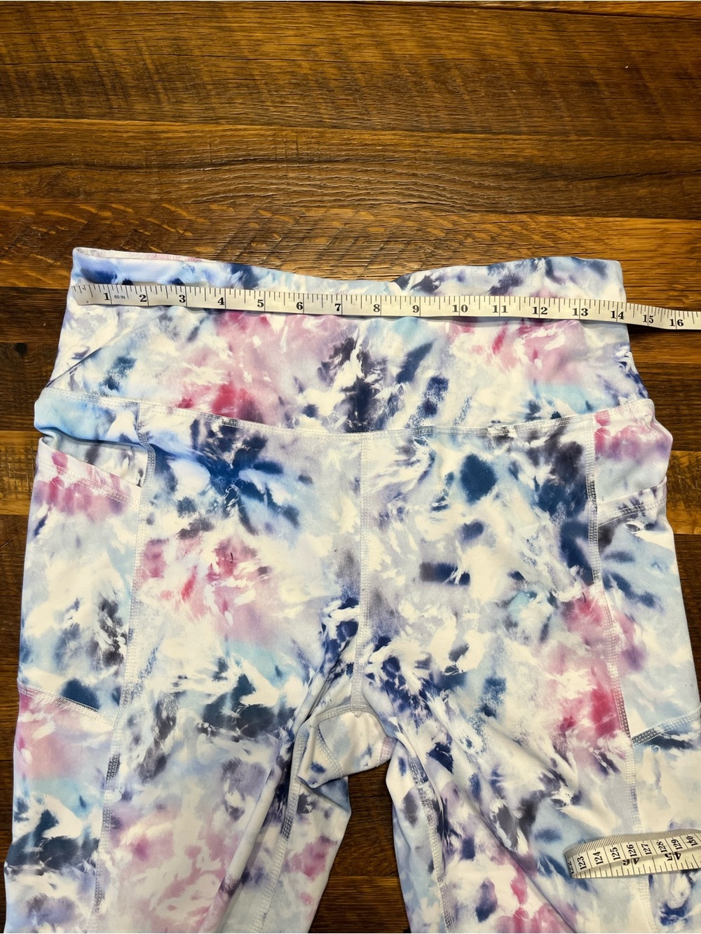 Gaian leggings size large - Picture 4 of 6